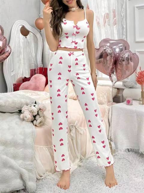 Charming Heart-Print Pajama Set – Where Comfort Meets Cuteness